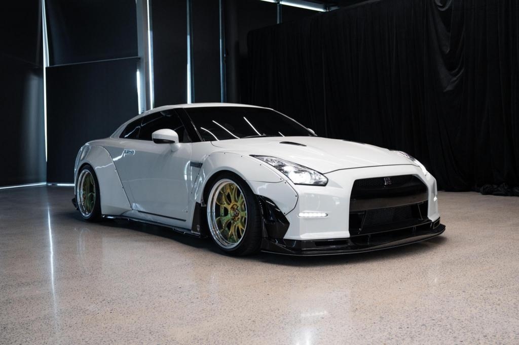 Nissan GTR