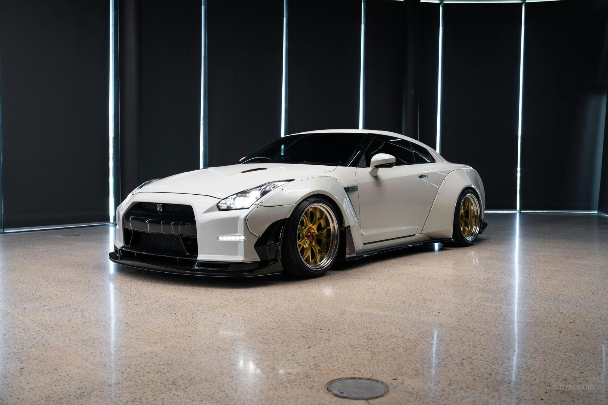 Nissan GTR